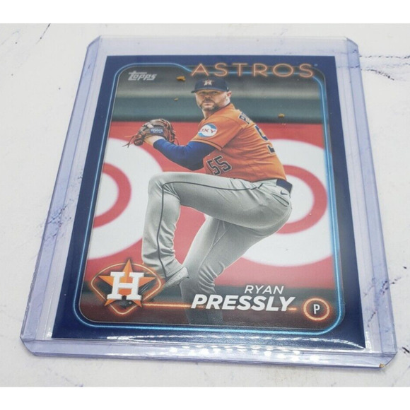 2024 Topps Series 1 Ryan Pressly Royal Blue Parallel #331 Houston Astros - Picture 3 of 4